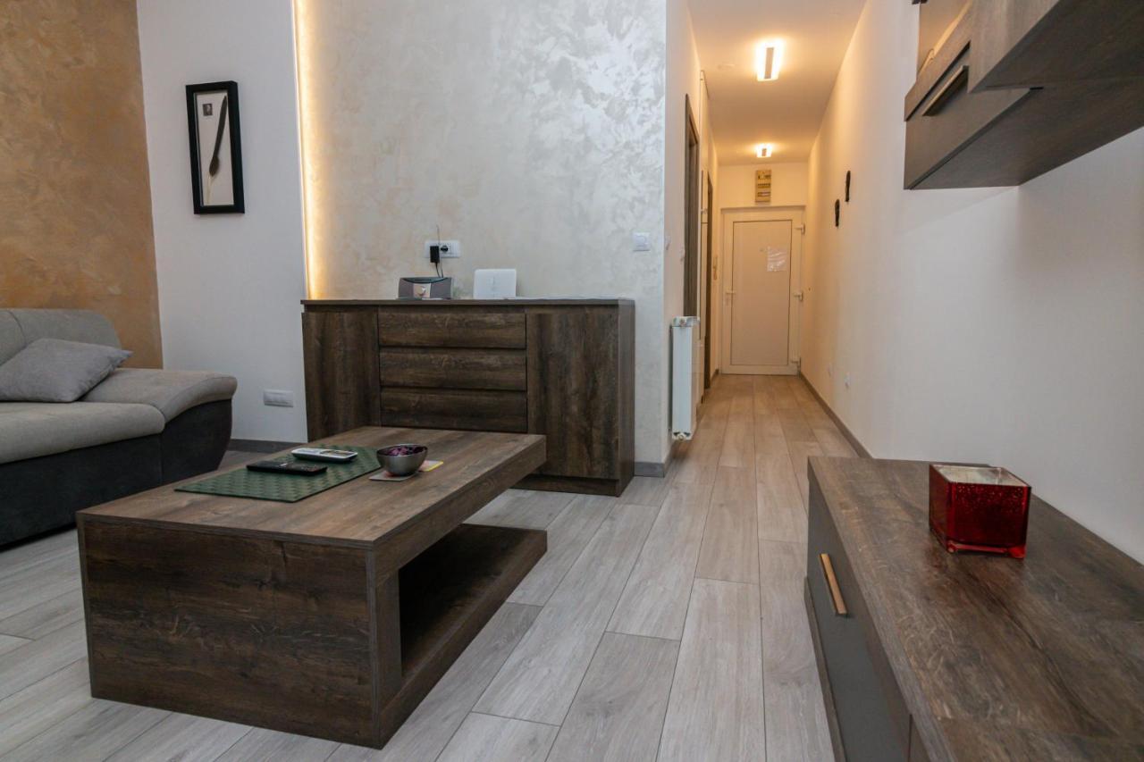 Apartment Nevera Rijeka Exterior foto